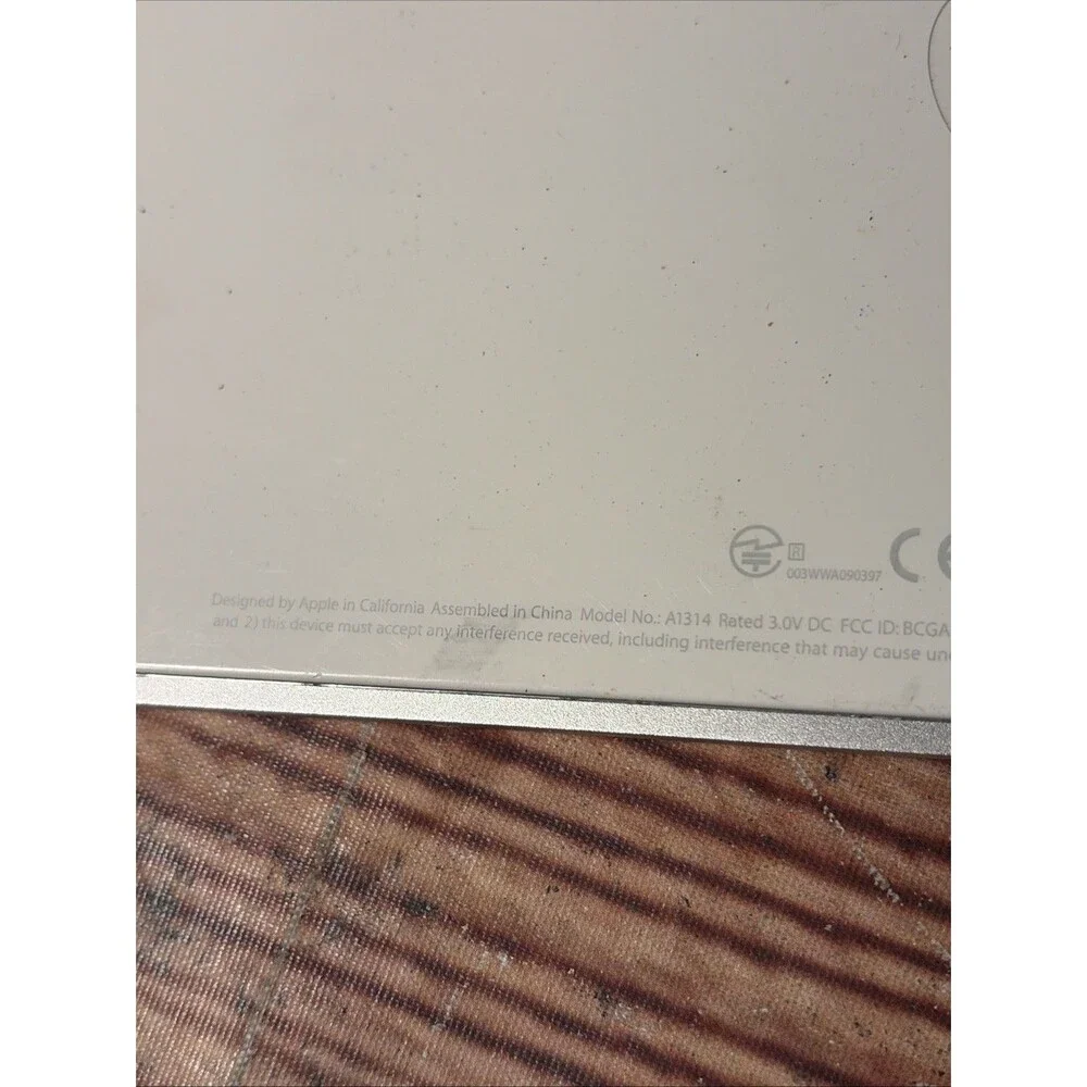 Apple Wireless Keyboard With Bluetooth Model A1314 Silver - Original Tested